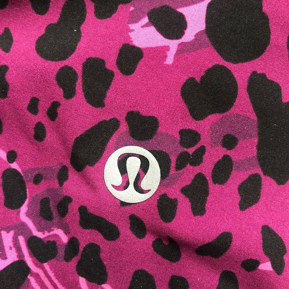 Lululemon Track That Short - Picture 8 of 11